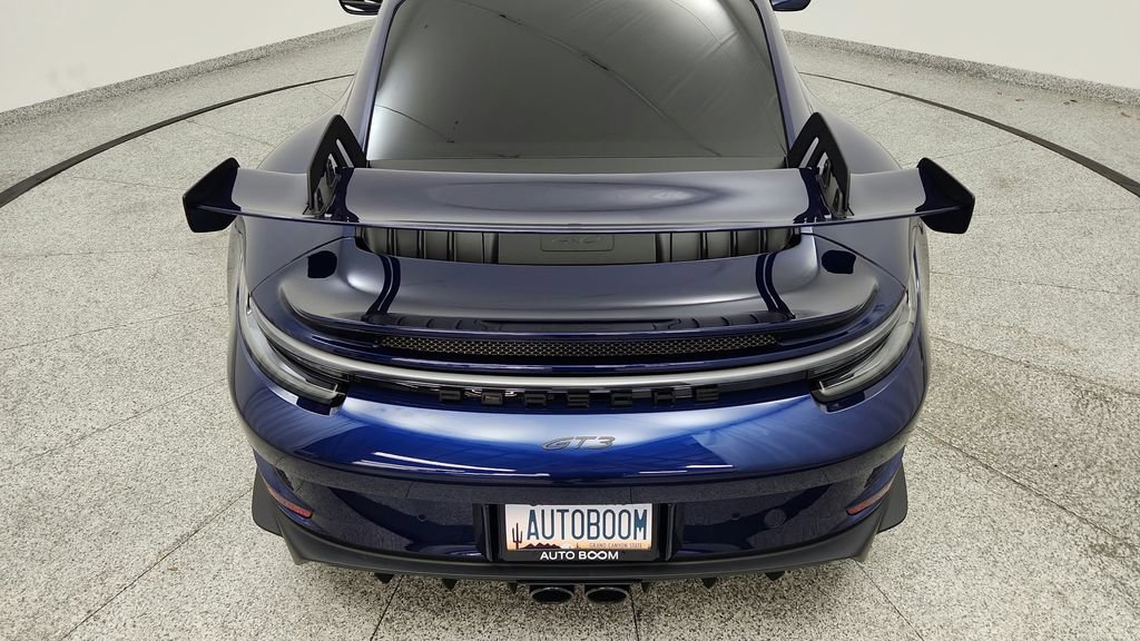 Used 2024 Porsche 911 GT3 RWD image 21