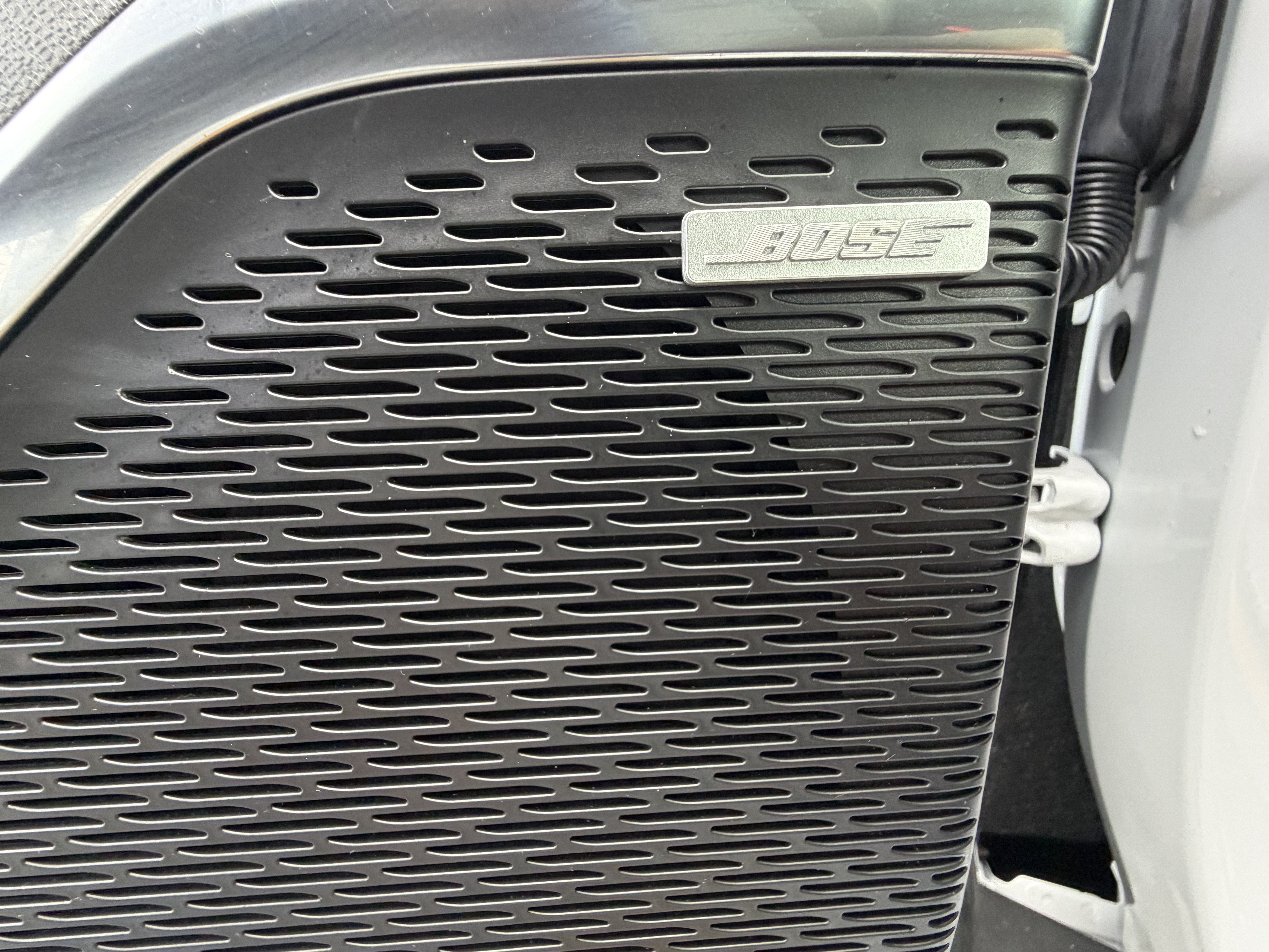 Used 2025 GMC Acadia Elevation FWD image 14
