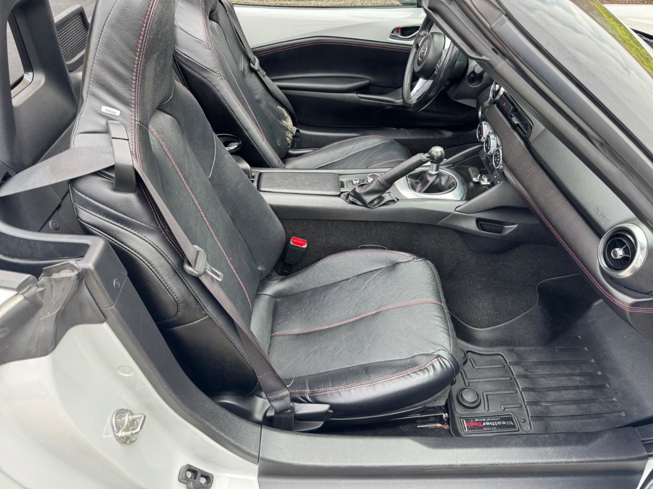 Used 2016 MAZDA MX-5 Miata Grand Touring image 12