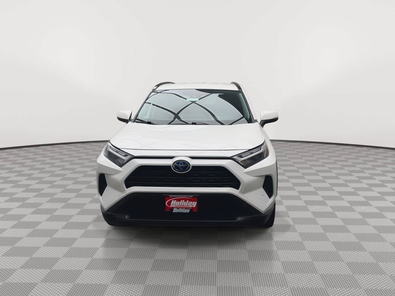 Used 2022 Toyota RAV4 XLE w/ XLE Grade Weather Package AWD/4WD image 32