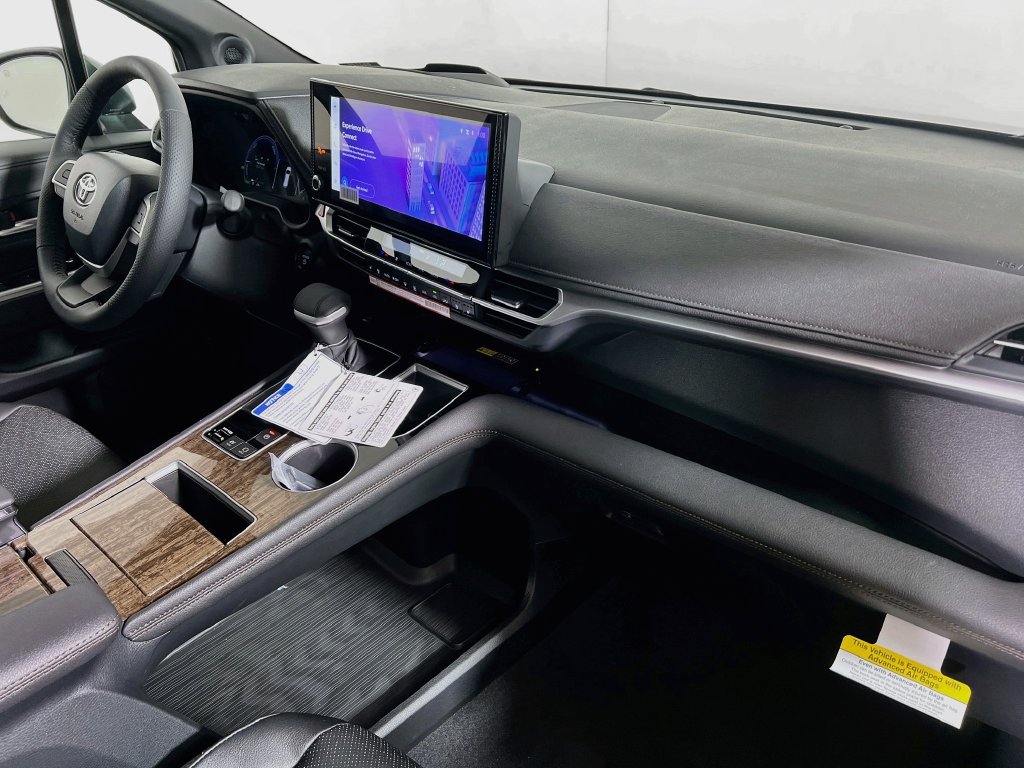 New 2026 Toyota Sienna Platinum AWD/4WD image 22