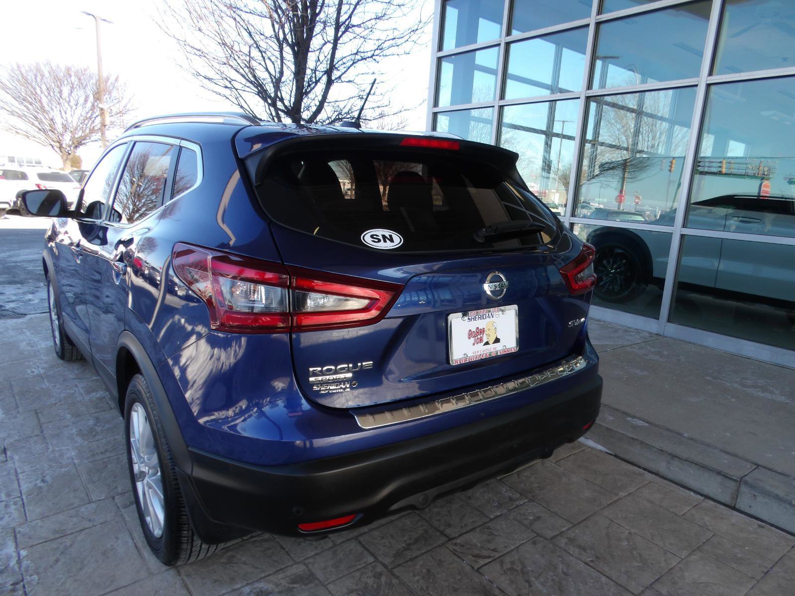 Certified 2022 Nissan Rogue Sport SV image 5