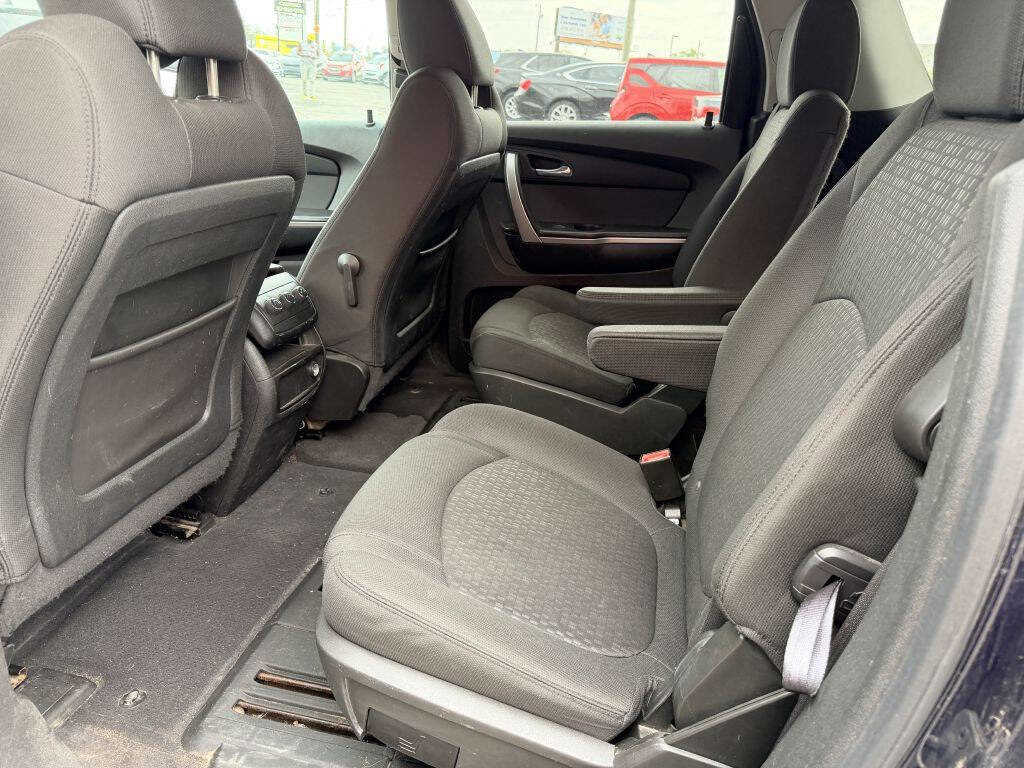Used 2011 GMC Acadia SLE FWD image 7
