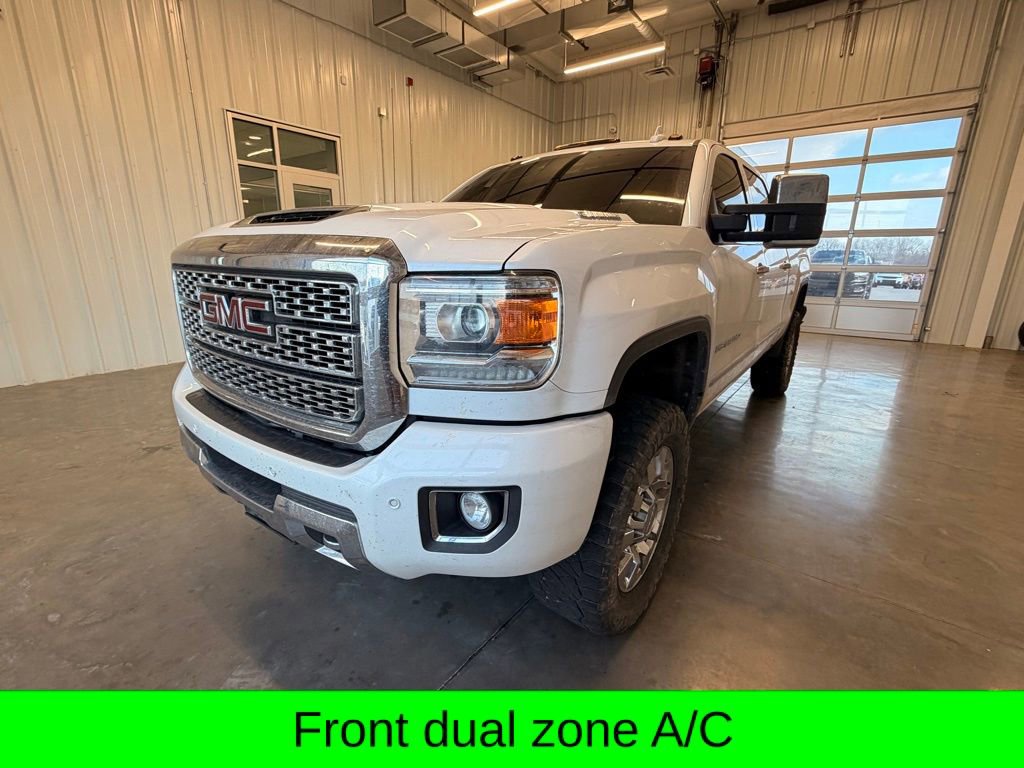 Used 2019 GMC Sierra 2500 Denali w/ Duramax Plus Package image 7