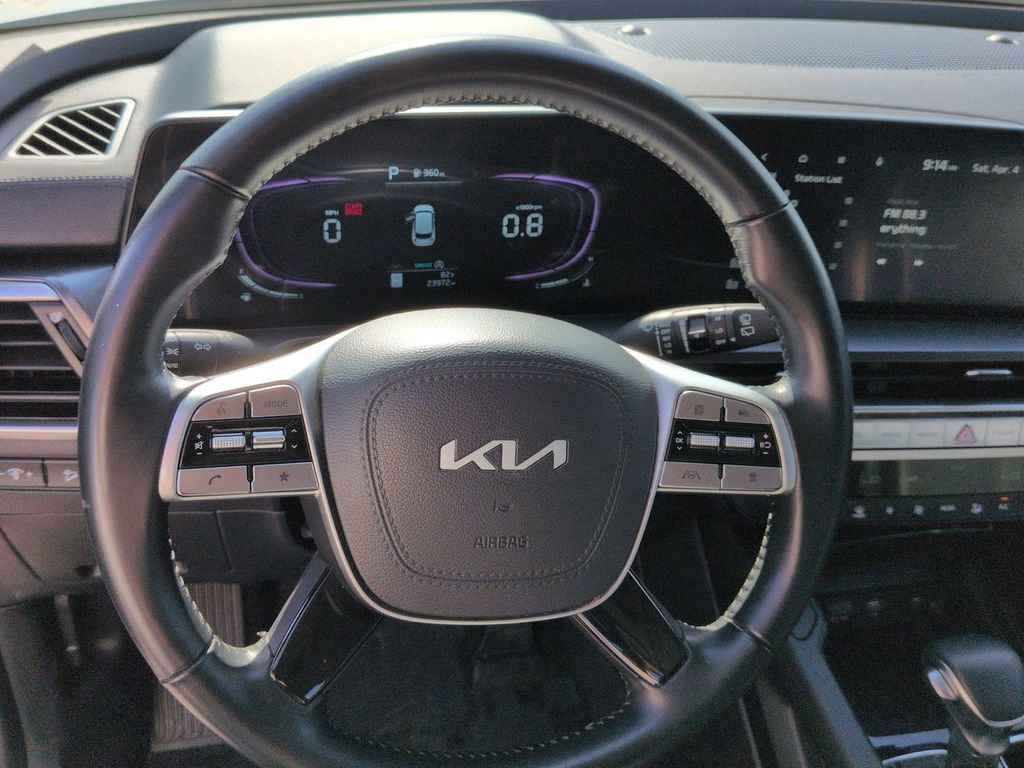 Used 2025 Kia Telluride S image 23