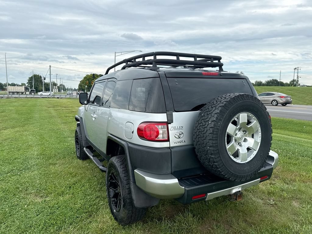 Used 2007 Toyota FJ Cruiser 4WD w/ Upgrade Pkg 2 image 4