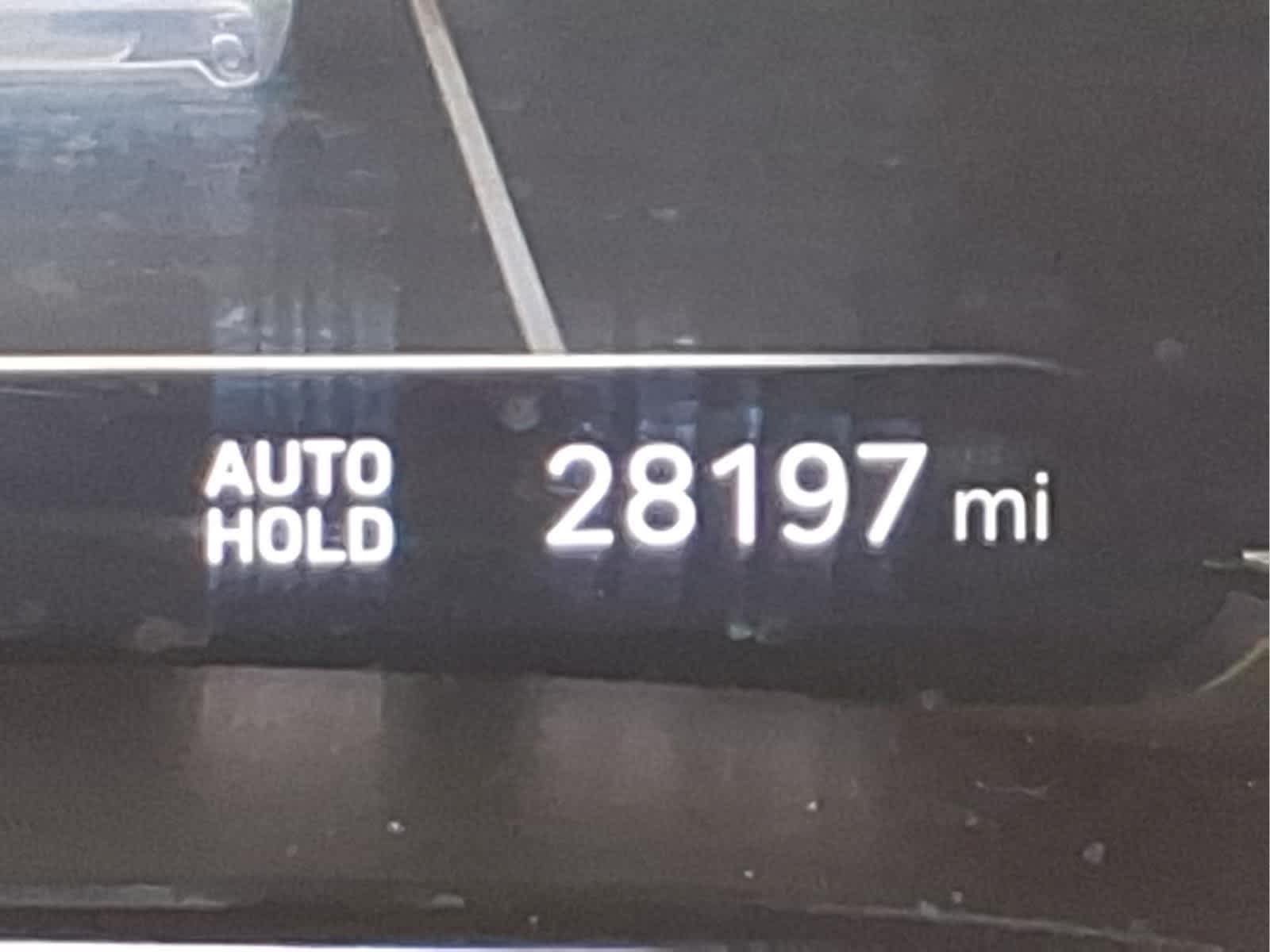 Used 2025 Genesis GV70 2.5T AWD/4WD image 21