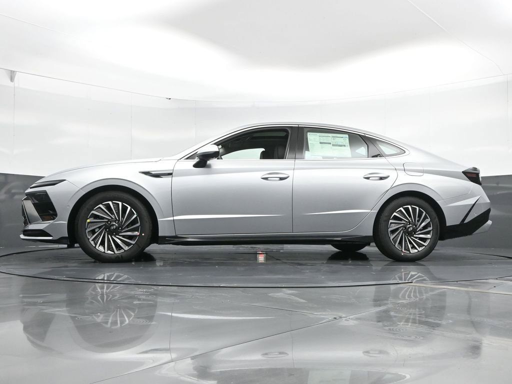Certified 2025 Hyundai Sonata Limited image 54