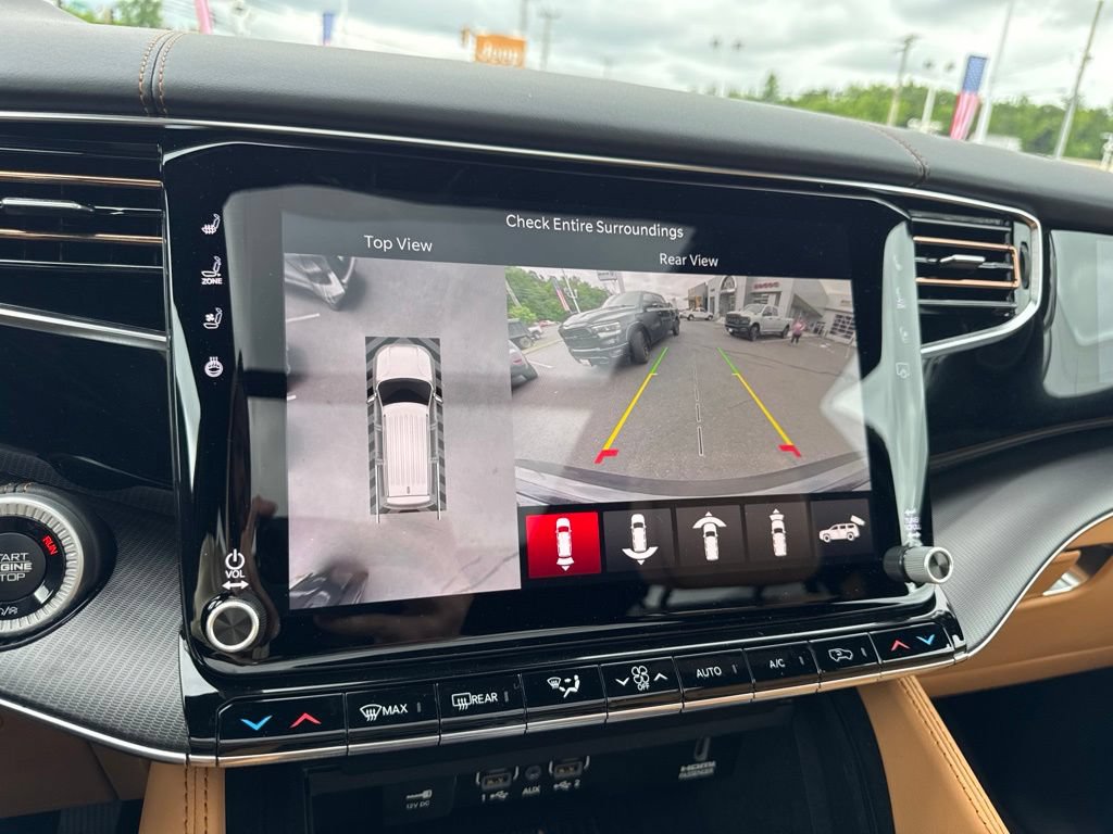 New 2026 Jeep Grand Wagoneer Summit AWD/4WD image 16