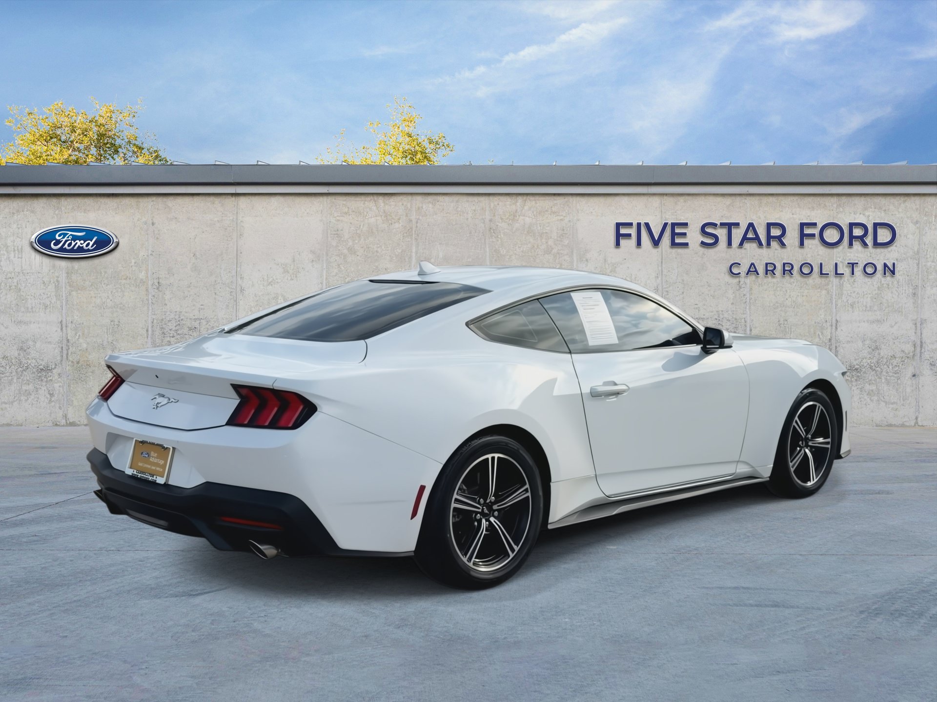 Certified 2024 Ford Mustang Coupe RWD image 8