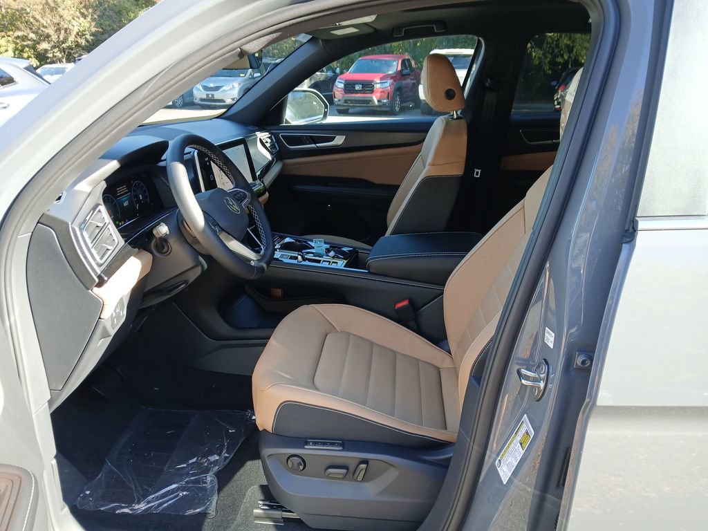 New 2026 Volkswagen Atlas Cross Sport SEL image 9