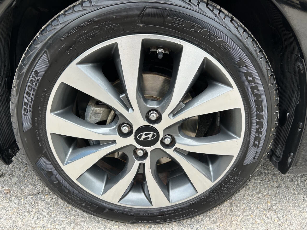 Used 2016 Hyundai Accent Sport image 40