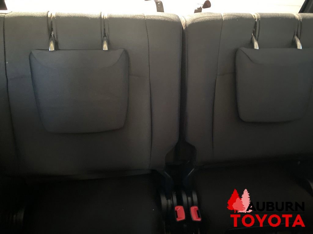 Used 2016 Toyota 4Runner SR5 AWD/4WD image 17