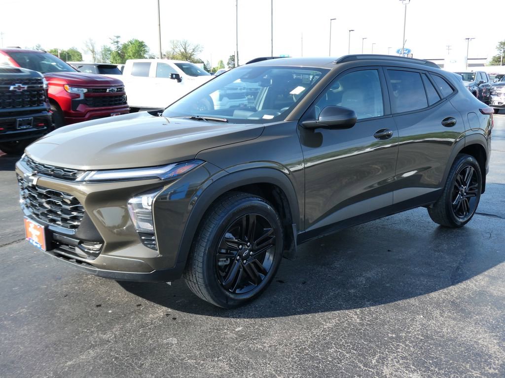 Certified 2024 Chevrolet Trax ACTIV w/ Driver Confidence Package FWD image 9