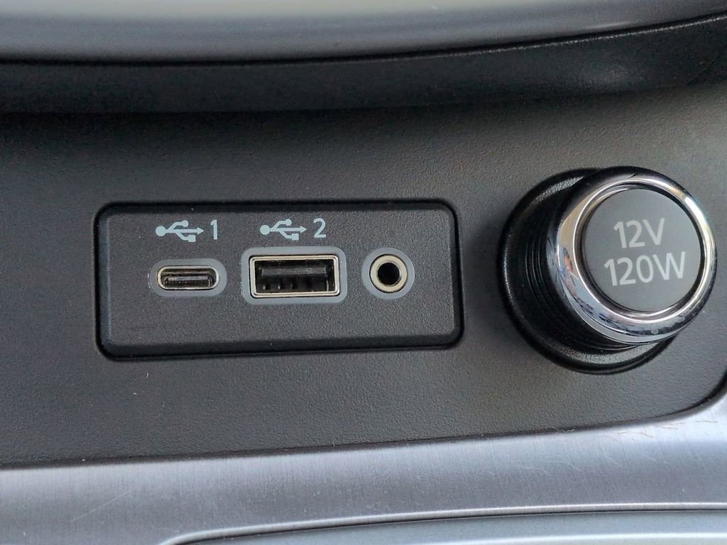 Used 2022 Nissan Murano SV FWD image 21