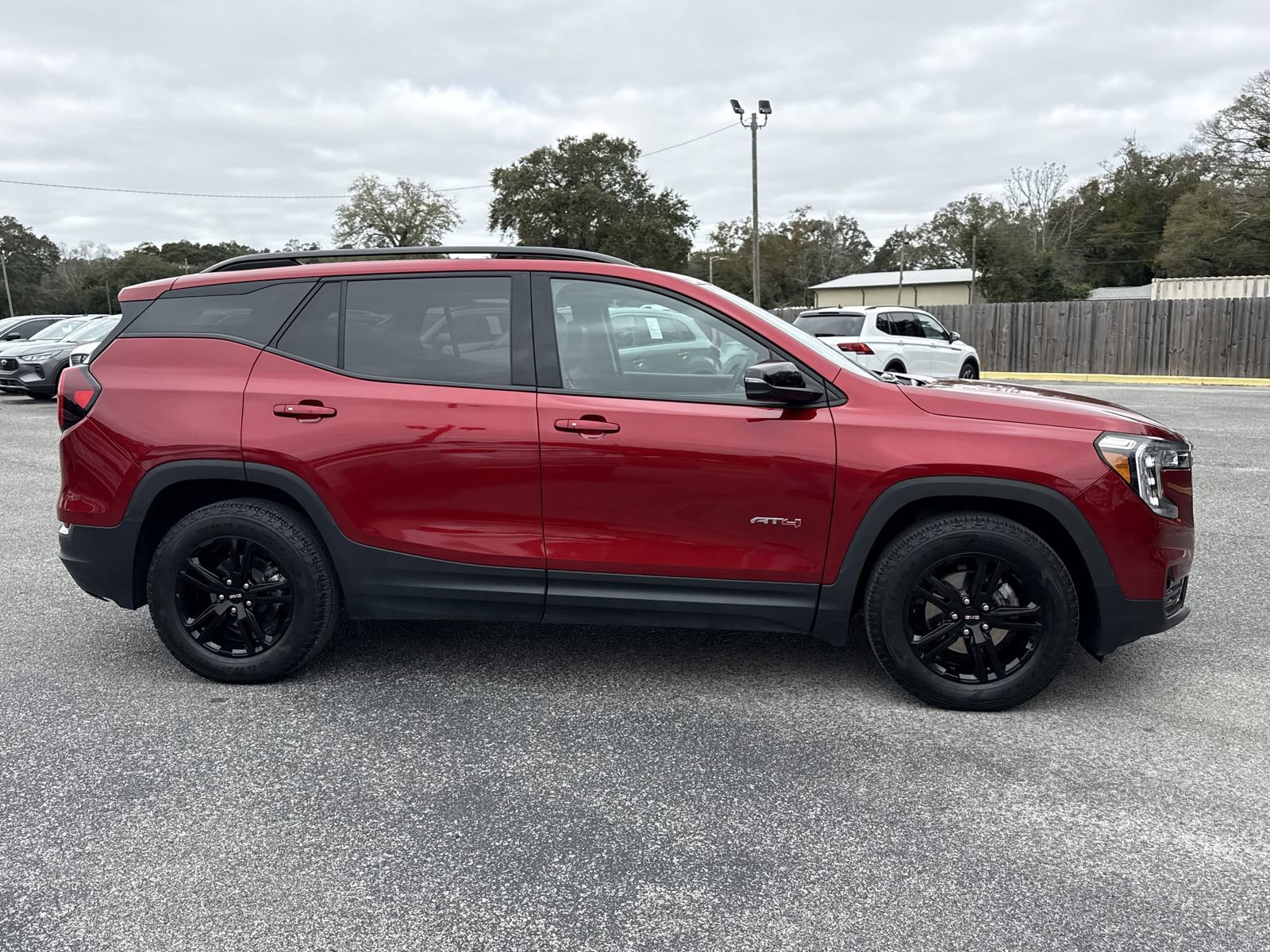 Used 2024 GMC Terrain AT4 w/ Infotainment Package II image 6