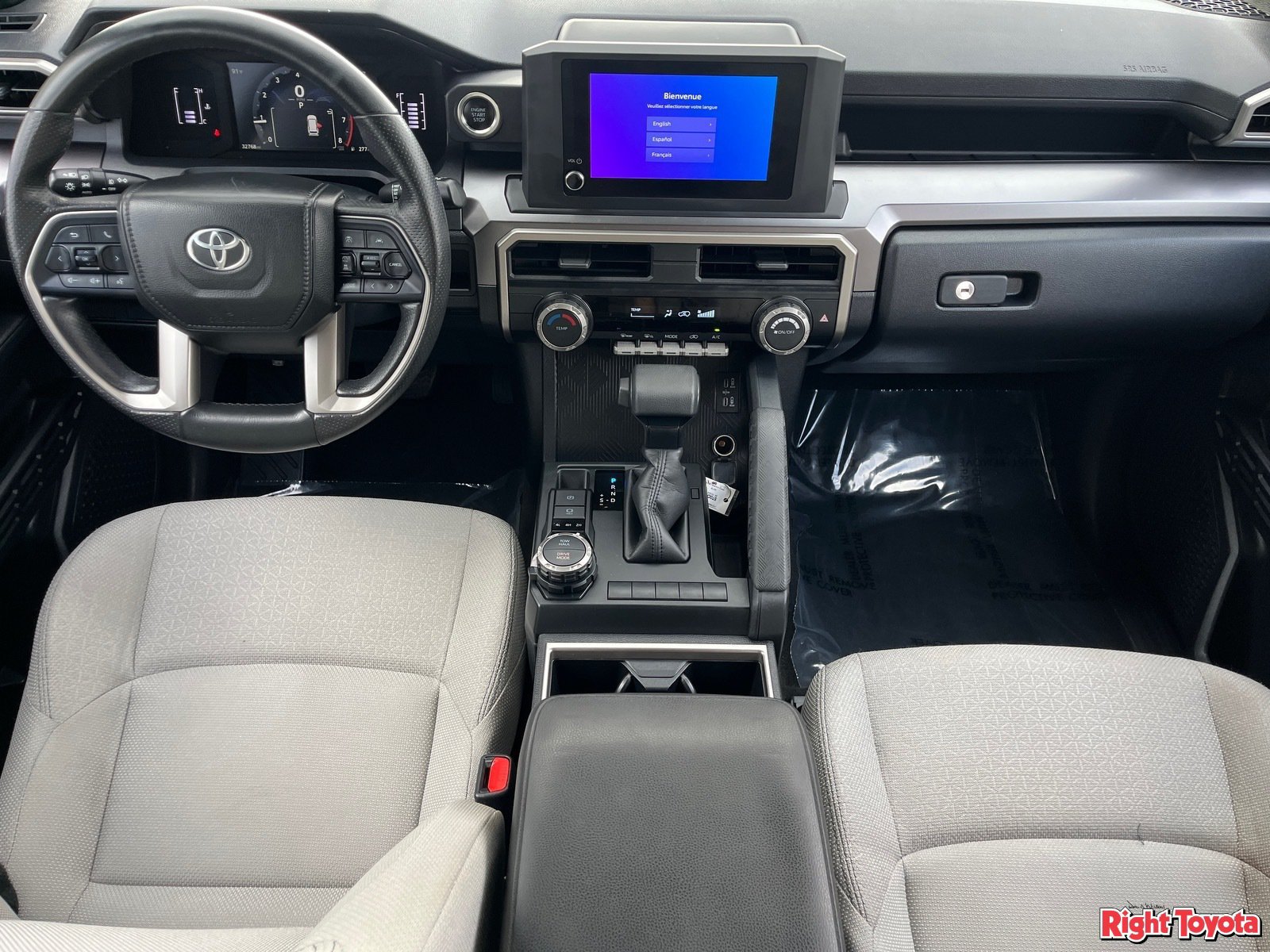 Certified 2025 Toyota 4Runner SR5 AWD/4WD image 16