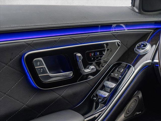 Used 2023 Mercedes-Benz S 580e 4MATIC Sedan image 28