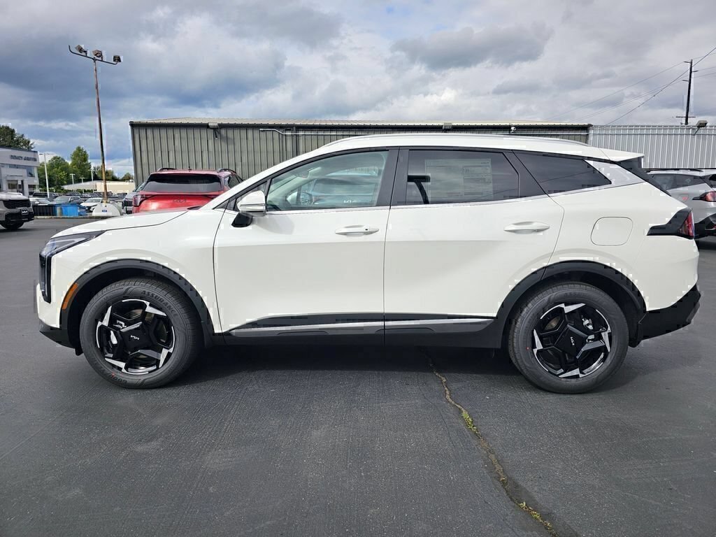 New 2026 Kia Sportage EX AWD/4WD image 2