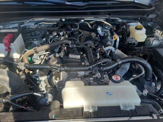 Certified 2025 Toyota Tacoma SR5 image 36