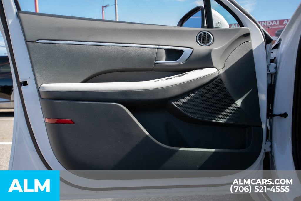 Certified 2025 Hyundai Sonata SE image 24
