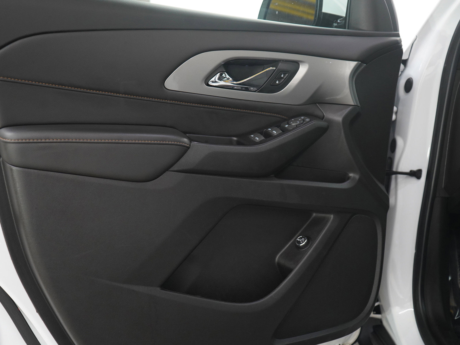 Used 2019 Chevrolet Traverse LT image 20