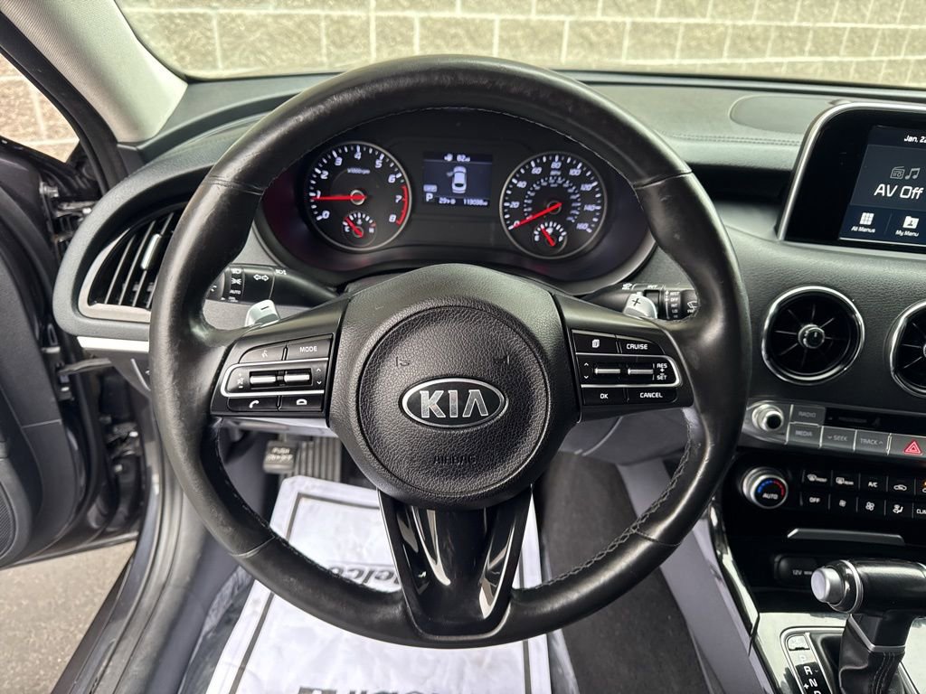 Used 2019 Kia Stinger image 16