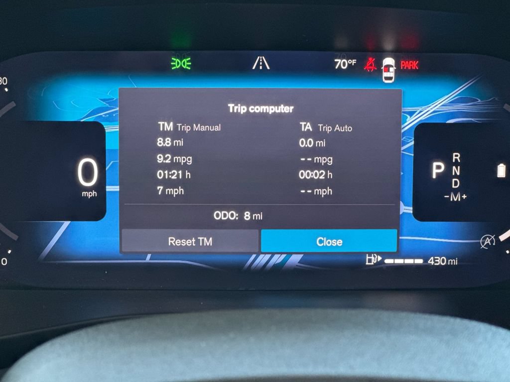 New 2026 Volvo XC40 B5 Plus w/ Climate Package AWD/4WD image 27