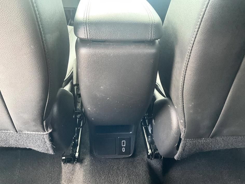 Used 2025 Buick Encore GX Preferred AWD/4WD image 29