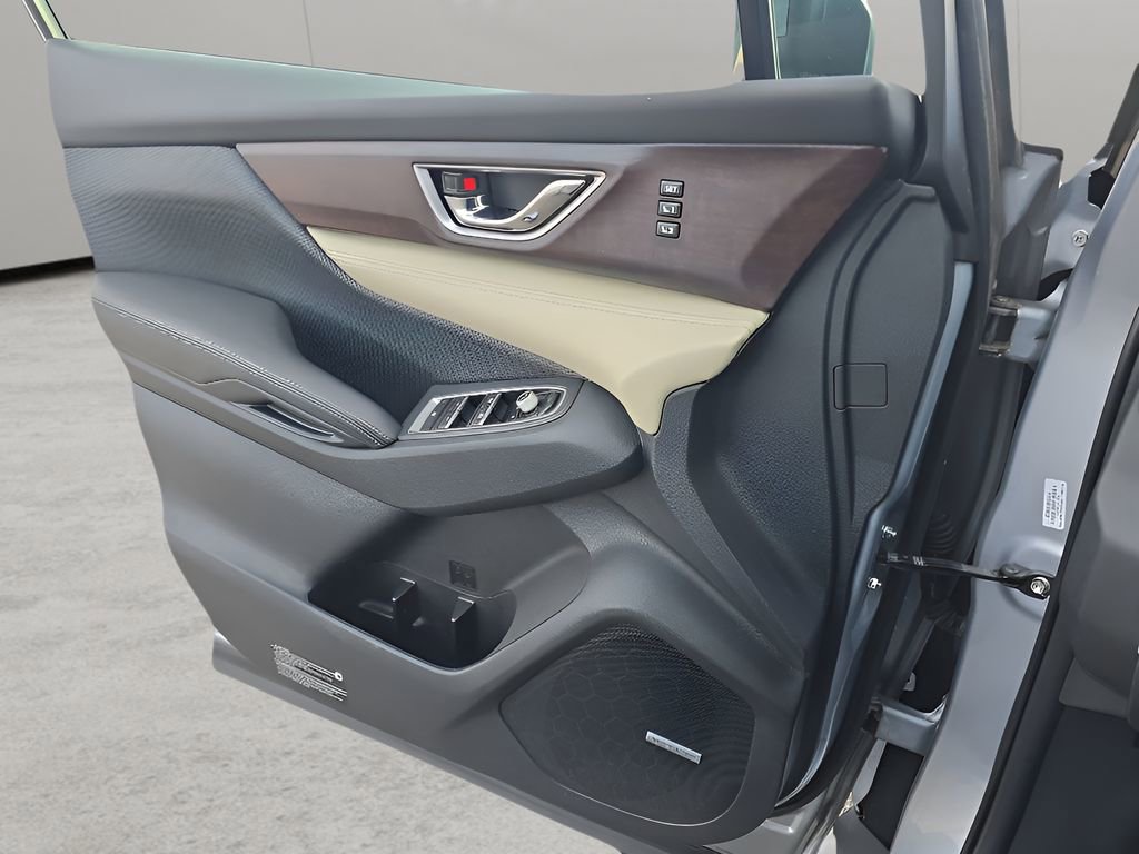 Used 2022 Subaru Ascent Touring image 17