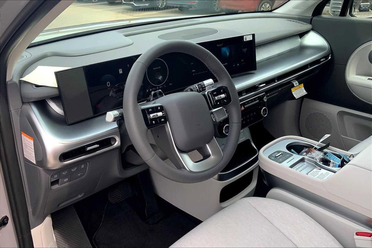 New 2026 Hyundai Ioniq 9 S image 9