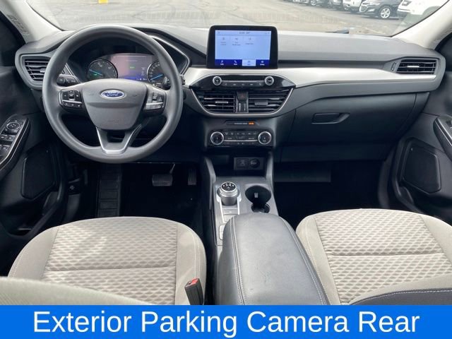 Used 2022 Ford Escape SE image 5