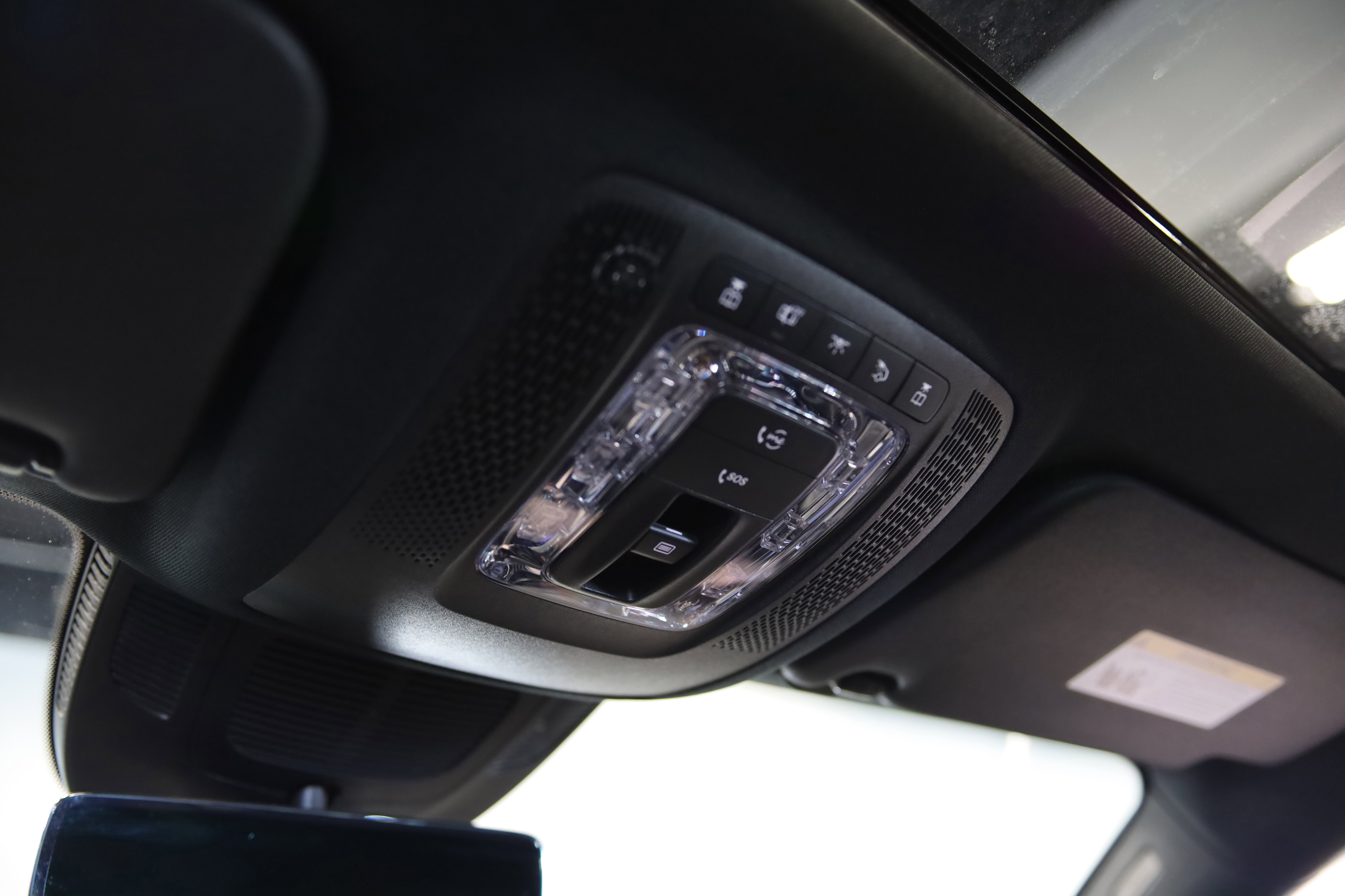 Used 2024 Mercedes-Benz GLS 450 4MATIC image 34