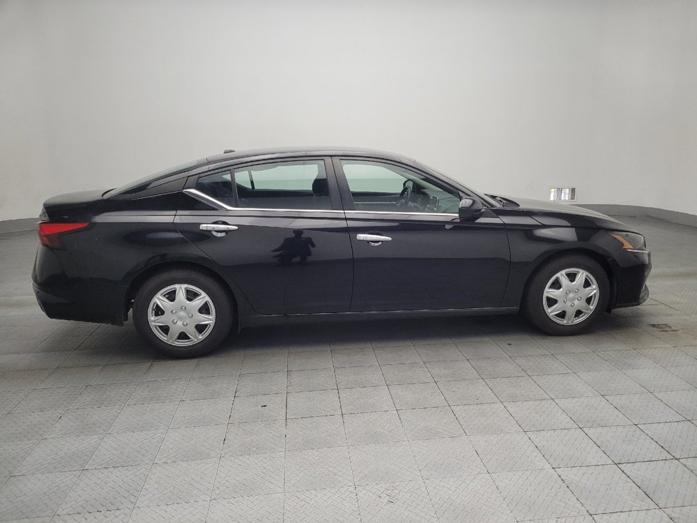 Used 2023 Nissan Altima 2.5 SV image 10