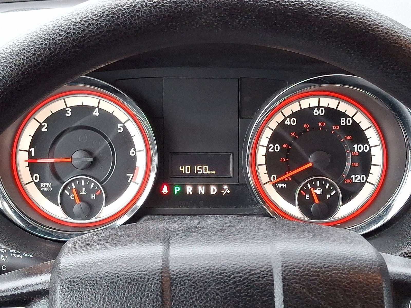 Used 2018 Dodge Grand Caravan SE w/ UConnect Hands-Free Group image 22