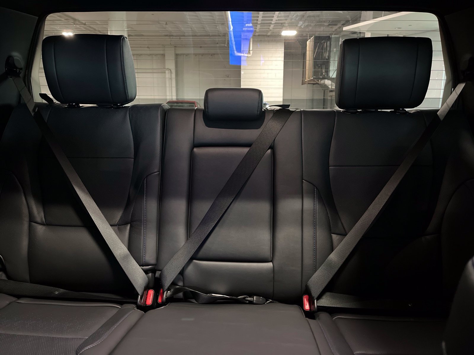 New 2026 Toyota Tundra Platinum w/ TRD Off-Road Package AWD/4WD image 20