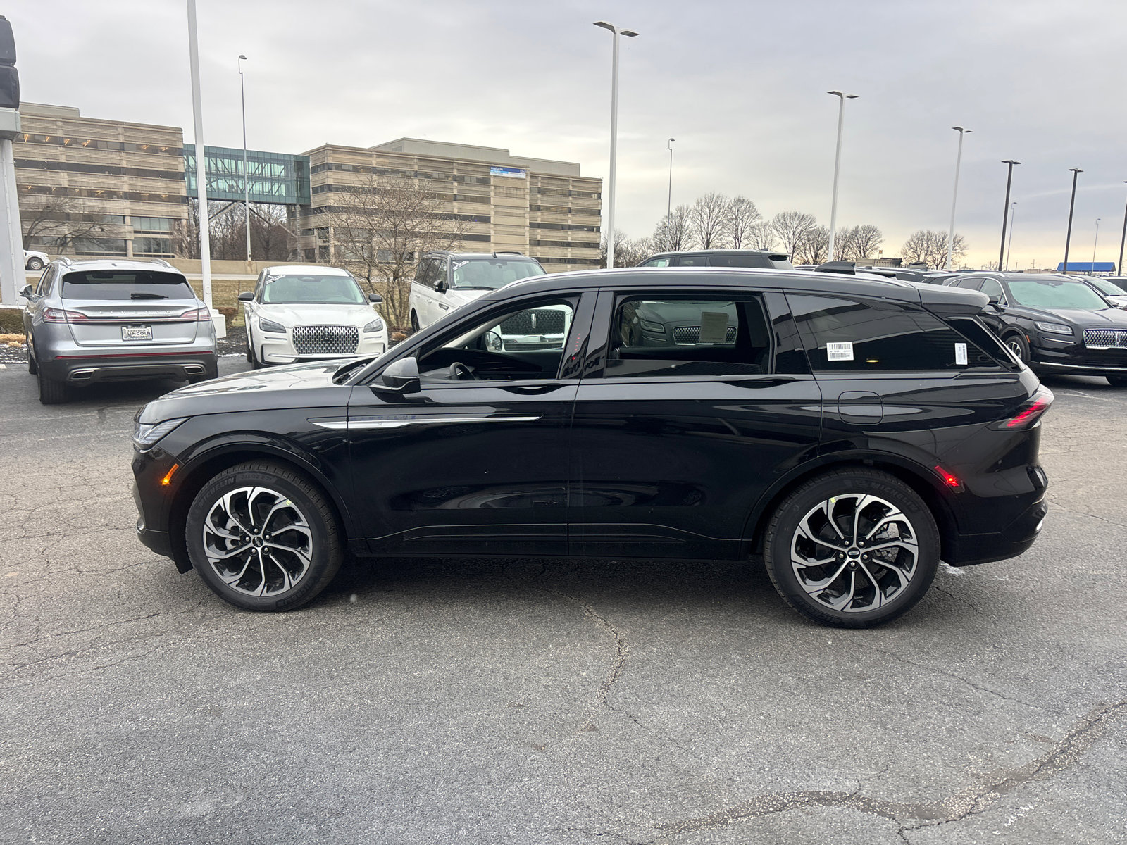 New 2026 Lincoln Nautilus Reserve image 4