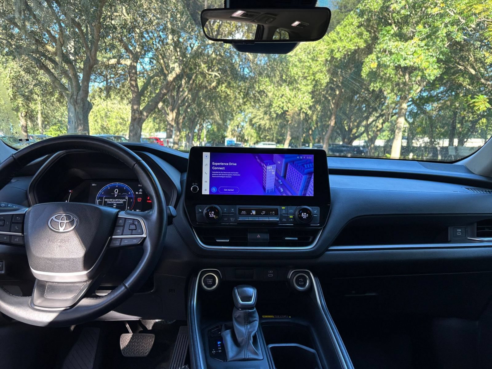 Used 2025 Toyota Grand Highlander FWD image 36