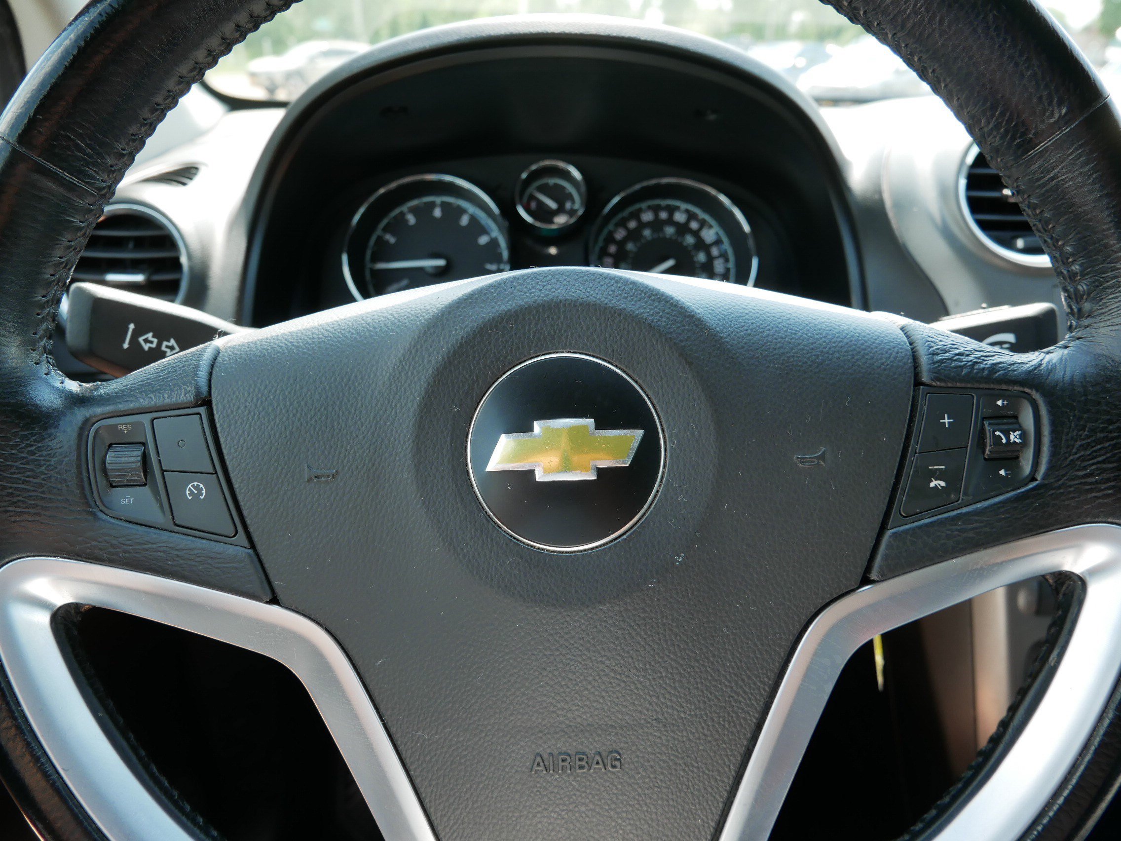 Used 2013 Chevrolet Captiva Sport LS FWD image 24
