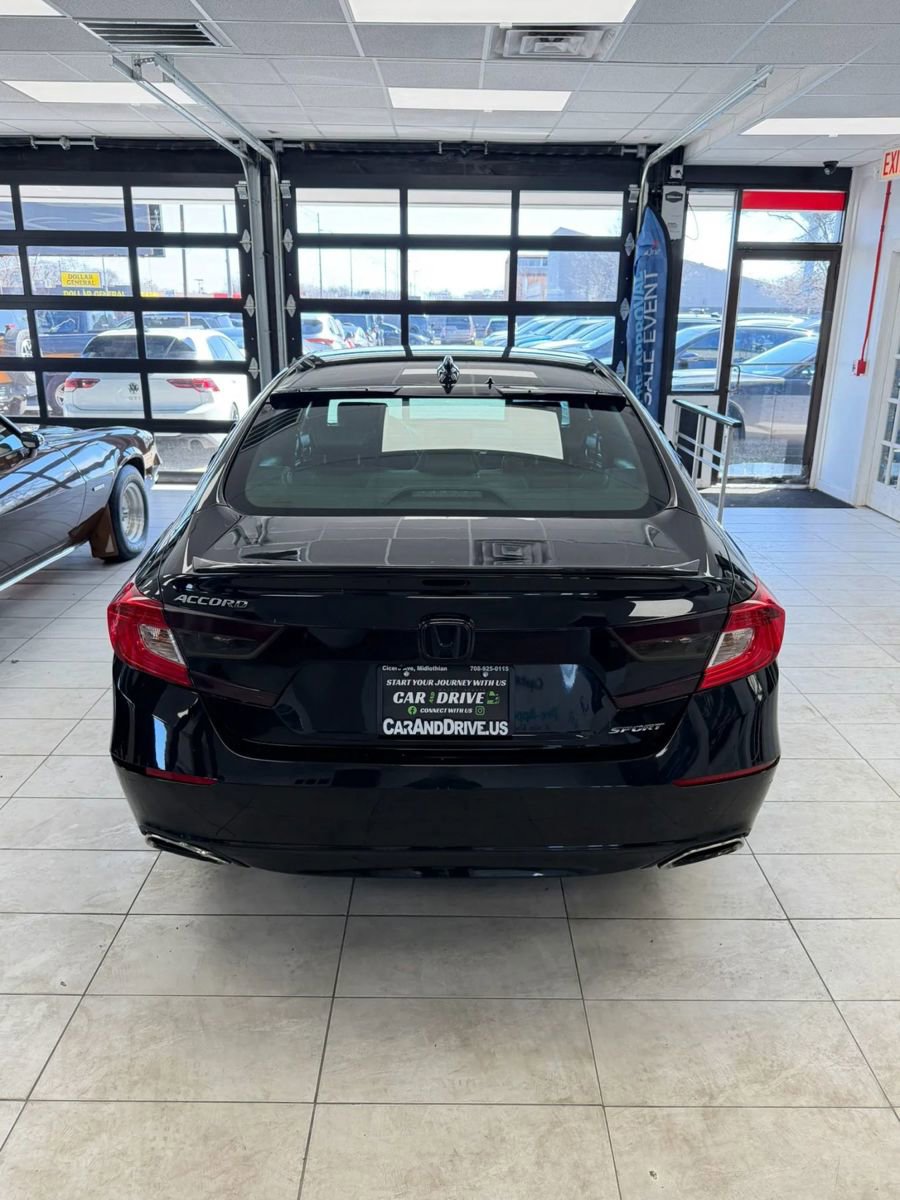 Used 2019 Honda Accord Sport image 5