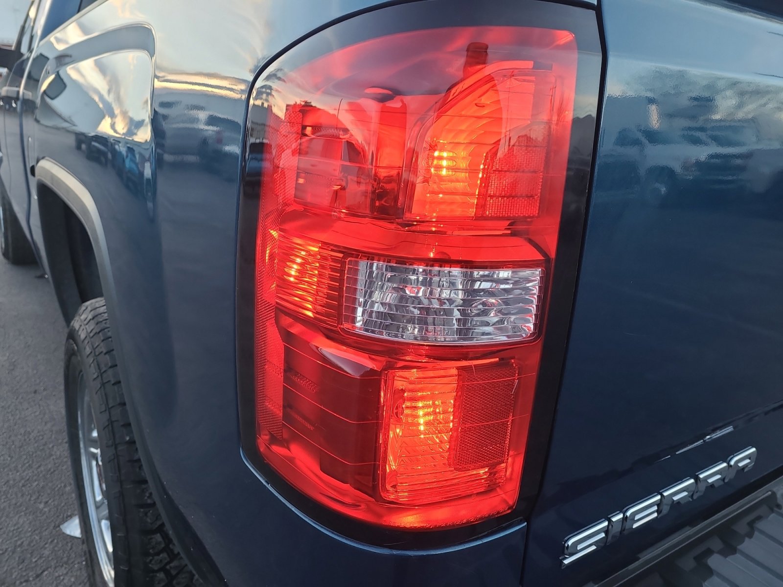 Used 2017 GMC Sierra 1500 4x4 Double Cab w/ Sierra Appearance Package image 24