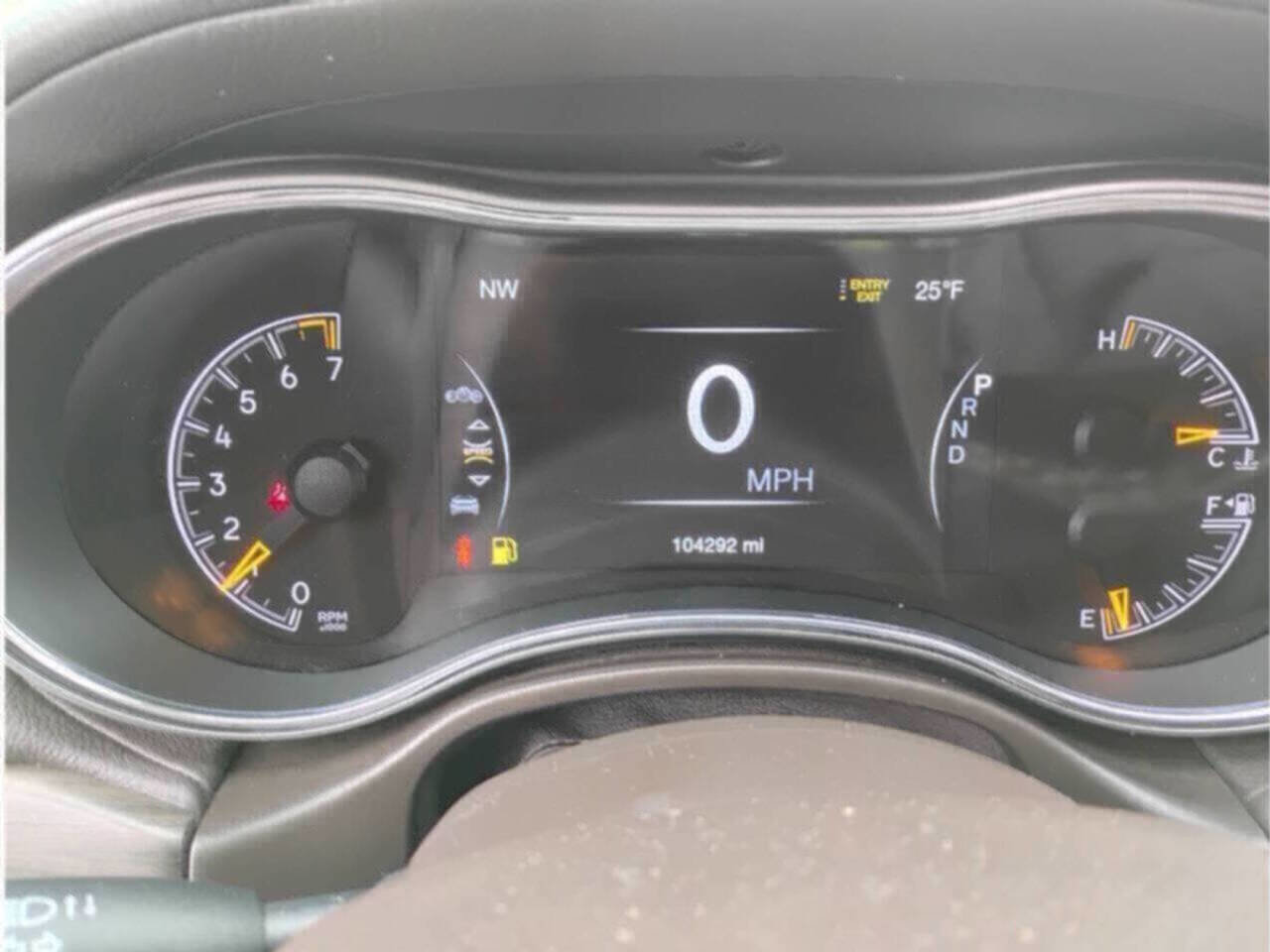 Used 2018 Jeep Grand Cherokee Overland AWD/4WD image 15
