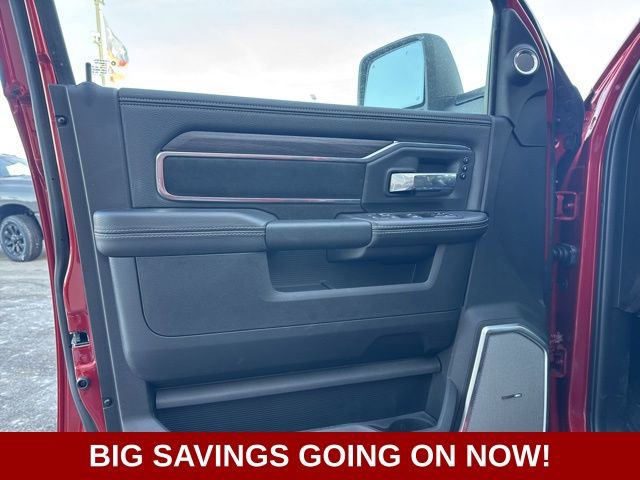 New 2026 RAM 3500 Laramie AWD/4WD image 19