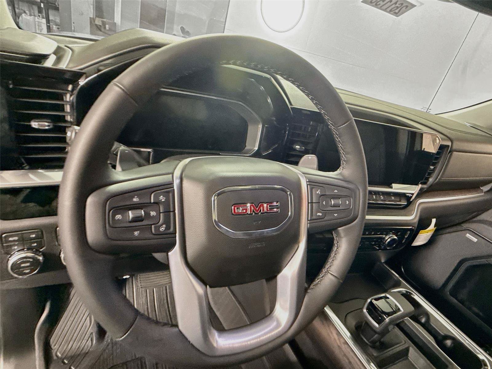 New 2026 GMC Sierra 1500 SLT w/ SLT Premium Plus Package AWD/4WD image 5
