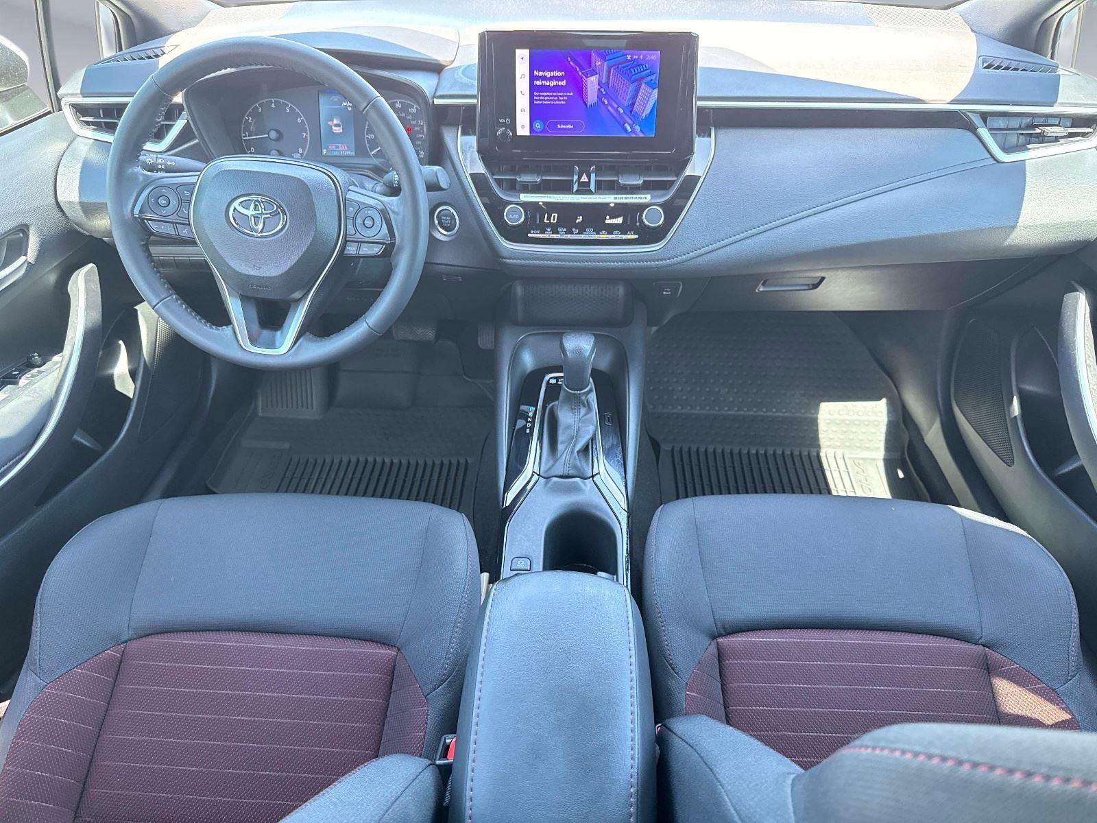 Used 2023 Toyota Corolla SE image 14