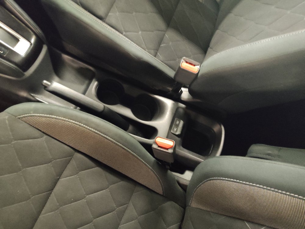 Used 2020 Nissan Kicks S FWD image 26