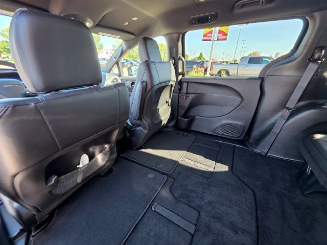 New 2027 Chrysler Pacifica LX FWD image 14