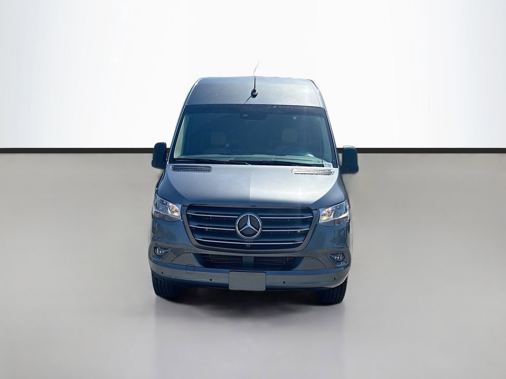 Used 2022 Mercedes-Benz Sprinter 2500 image 8