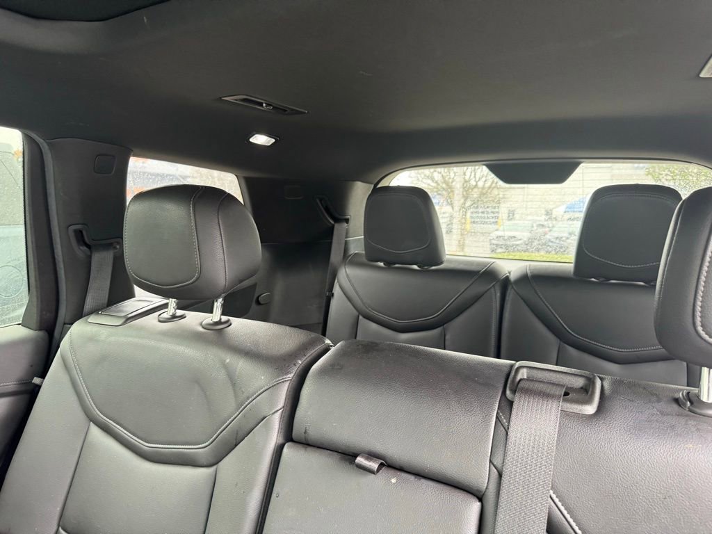 Used 2023 Cadillac XT6 Luxury image 12
