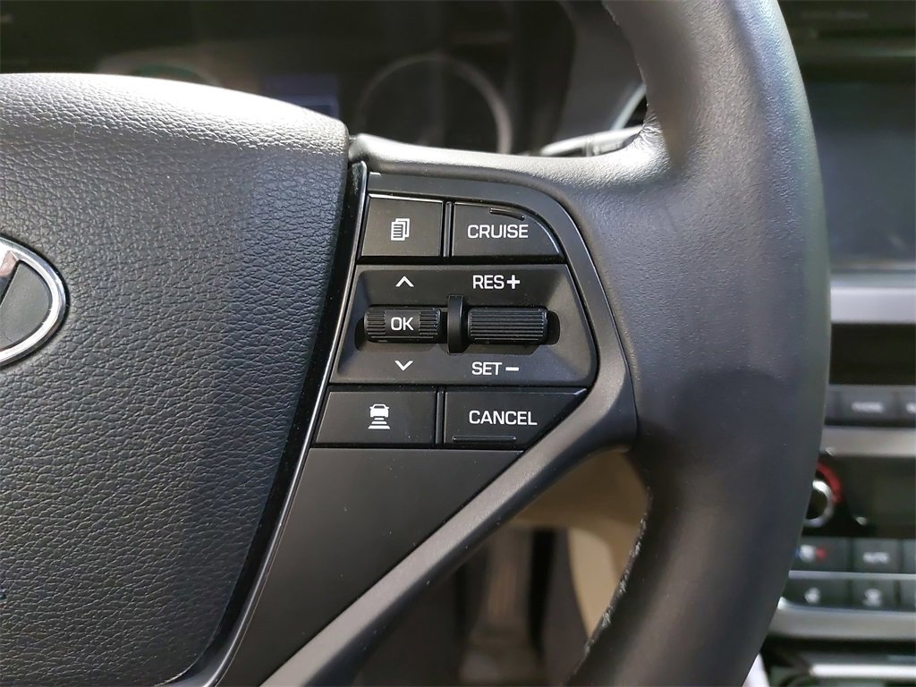 Used 2016 Hyundai Sonata Limited w/ Option Group 02 image 19